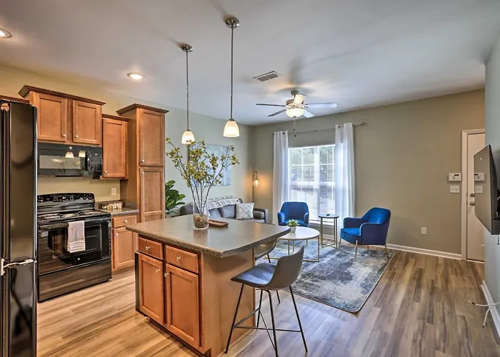 Ideally Located & Elegant W/ Balcony!